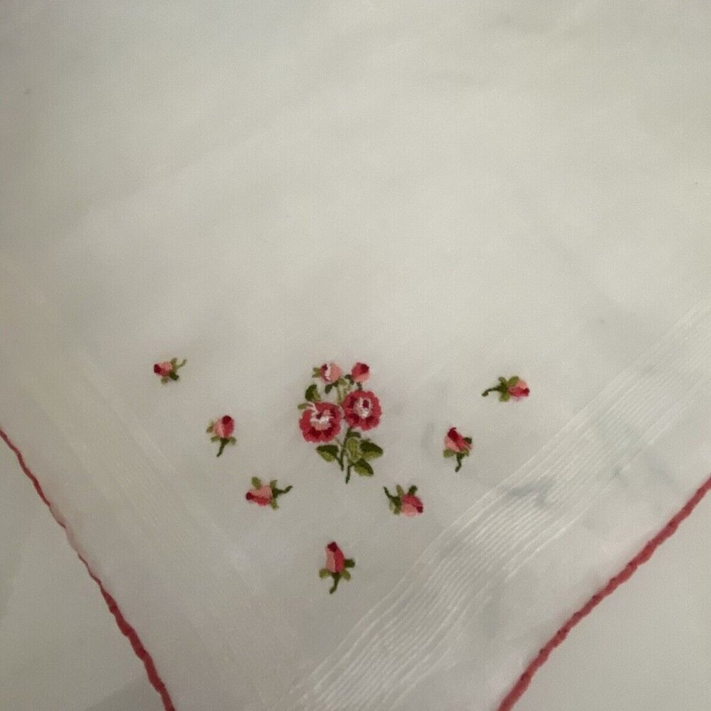Vintage Mid Century Cotton Embroidered Red Roses Scarf Handkerchief‎ 11" Square - Picture 13 of 16